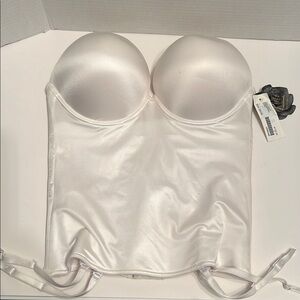 Piege Lingerie White Strapless bustier/corset with Satin Finish and Molded Cups